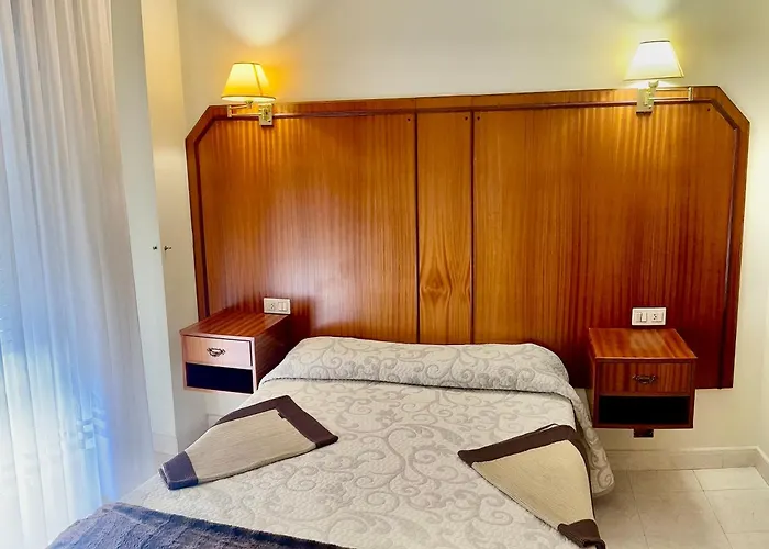 La Cubana Gæstehus O Carballiño